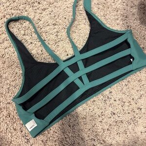 Vuori Women's Green Sports Bra